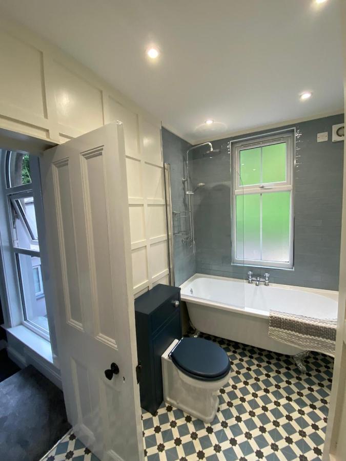 Luxury Lakeside Living Broadview 2 Georgian Town House * Enniskillen